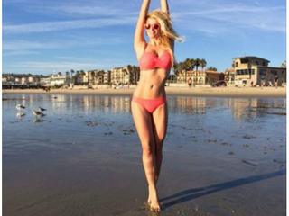 AlexaAlexys Live Cam live cam fake tits