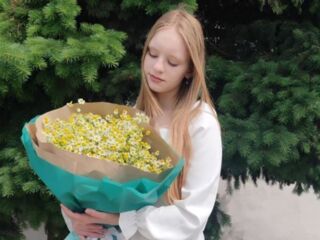 ChristieBrozyna Live Cam live cam for women