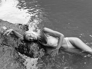 GinaKurt Live Cam live cam vaginal creampies
