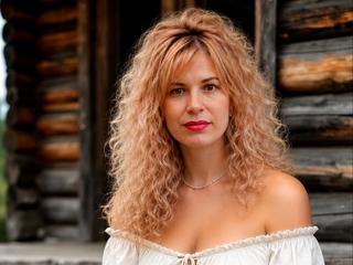 KeralinaIZ Live Cam live cam huge cumload
