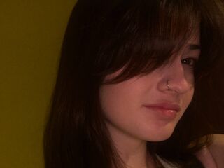 KiliMinoa Live Cam live cam russian teen 18+