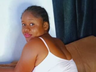 KiraDon Live Cam live cam tattooed