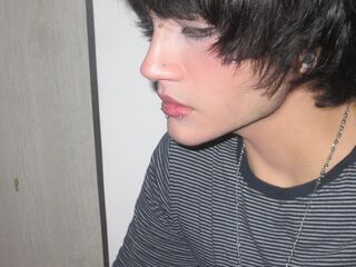 LoganFoxi Live Cam live cam spooning