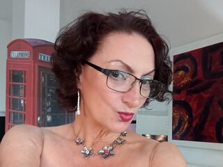 LouisaKat Live Cam live cam round ass