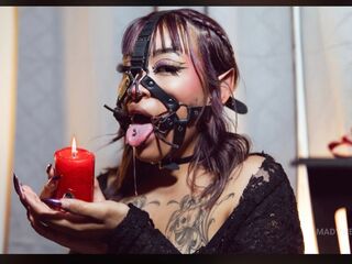 MadyWestt Live Cam live cam bbc worship