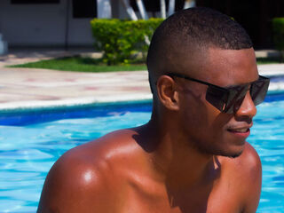 MaximoBeaumont Live Cam live cam orgy