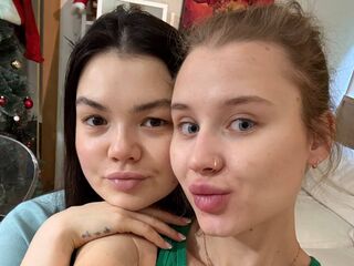 ScarlettAndBenit Live Cam live cam fingering