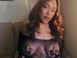 Serenebbw Live Cam live cam threesomes