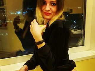 VeronikaGold35 Live Cam live cam real ass